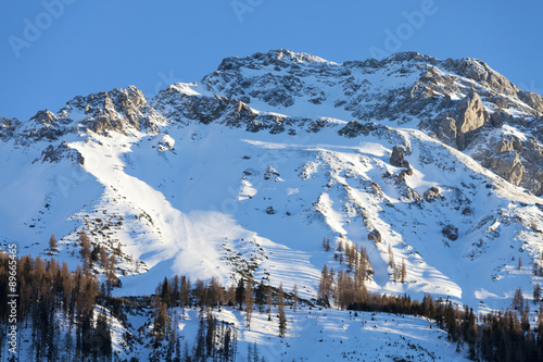 Austrian Alps, mountain range covered in the snow, winter © FotoKachna