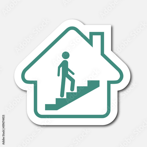 Logo maison et escalier.