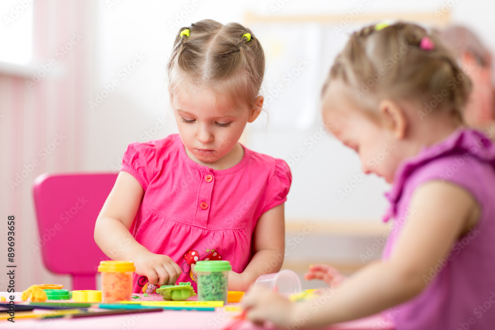 Fototapeta premium kids drawing and making by hands