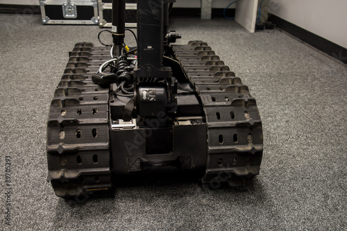 Search and rescue robot