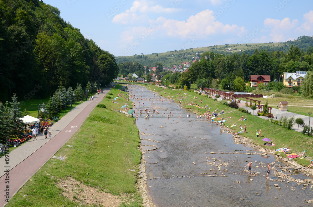 Grajcarek river in Szczawnica (Poland)