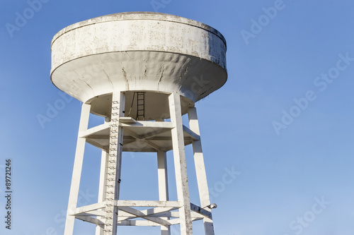 Elevated water tank