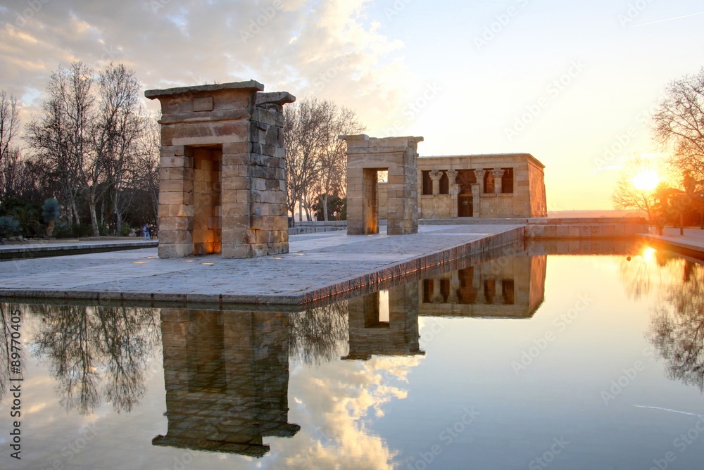 Naklejka premium temple de Debod à madrid