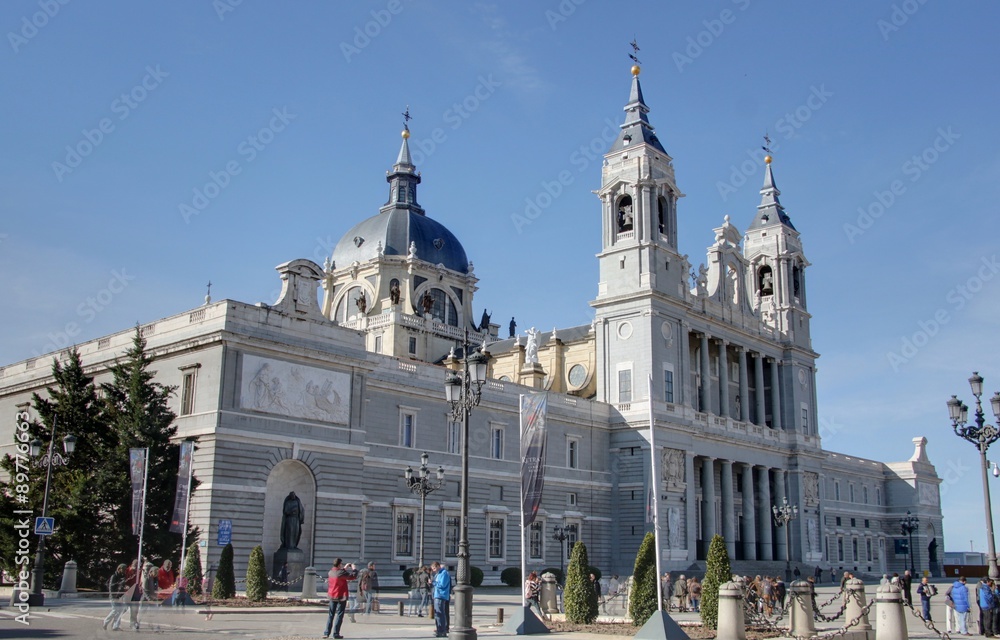 eglise de madrid