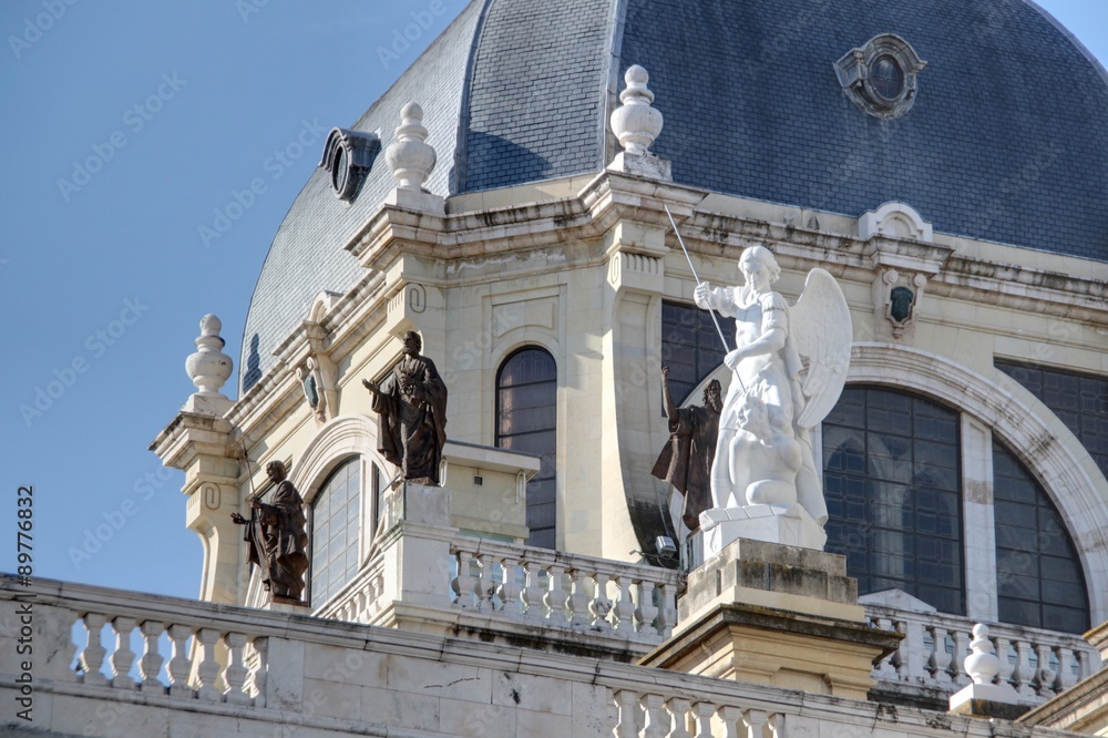 palais royal de madrid