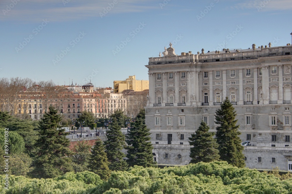 palais royal de madrid