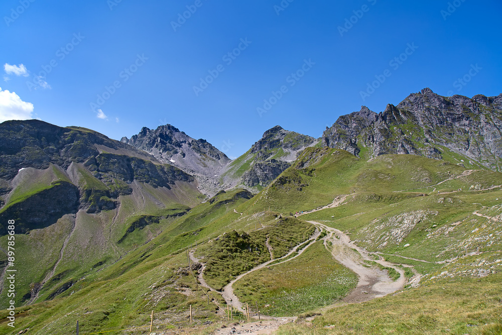 Obraz premium Hiking in swiss alps