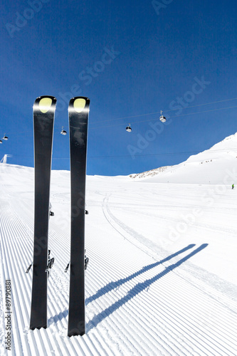 Pair of skis