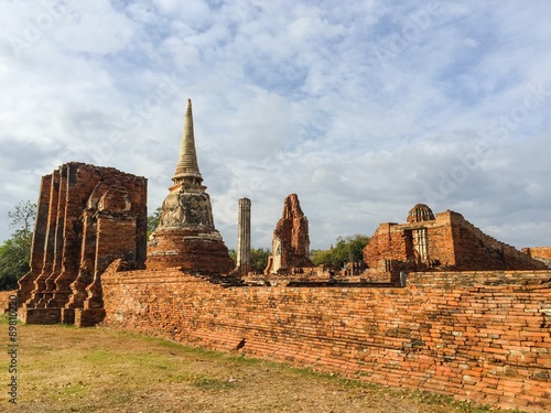 Wat Mahathat  Temple of the Great Relics   An Ancient Temple in Ayutthaya  Thailand