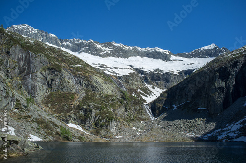 Beautiful alpine lake © Sunlove