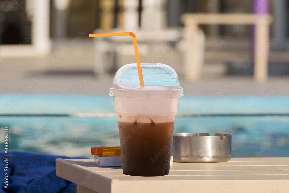 Coffee break for a dive. Coffee break for a dive.