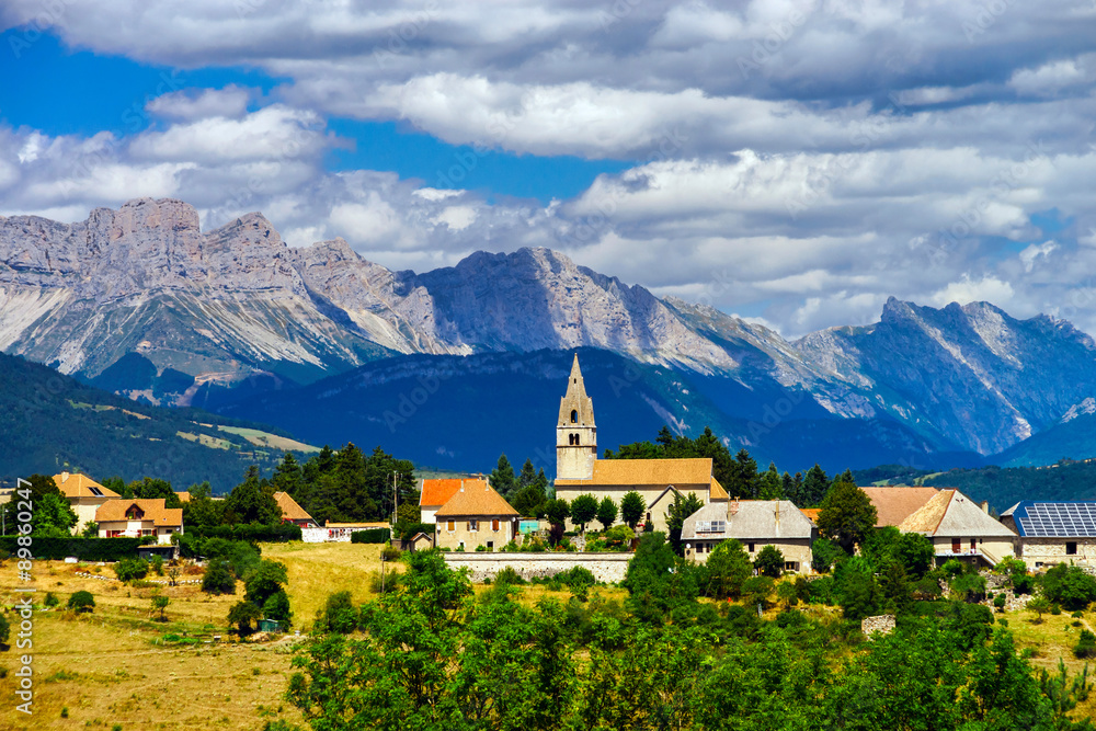 Obraz premium Beautiful mountains in french Alps