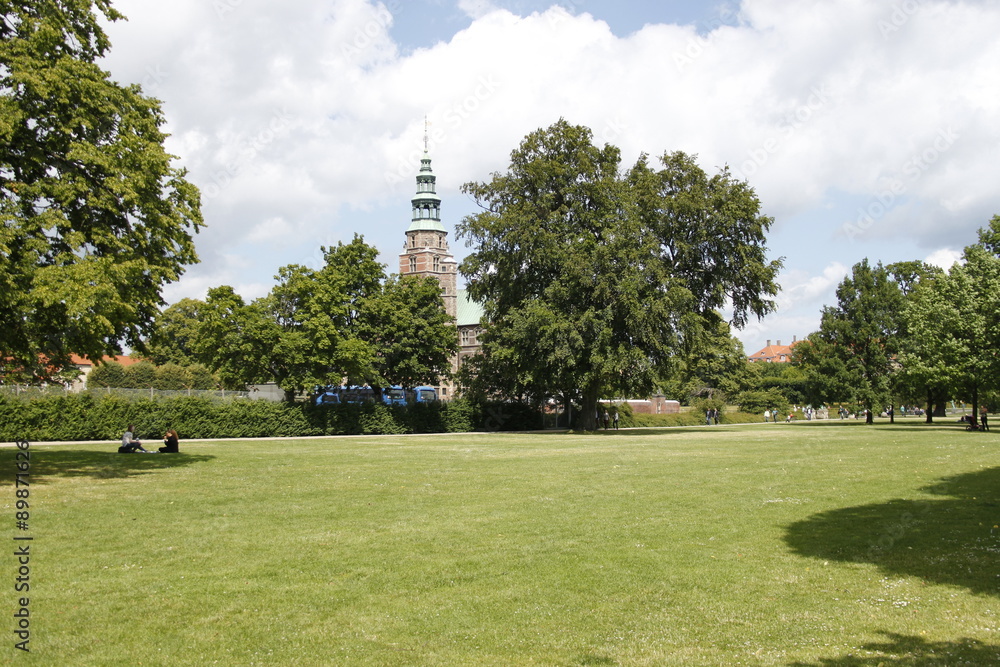 Pelouse du parc de Rosenborg à Copenhague, Danemark