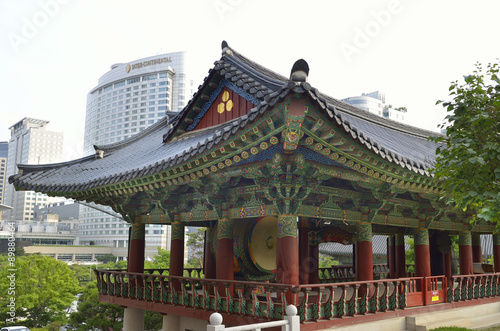 Canvas Print Bongeunsa Buddhist Temple in Seoul, South Korea..