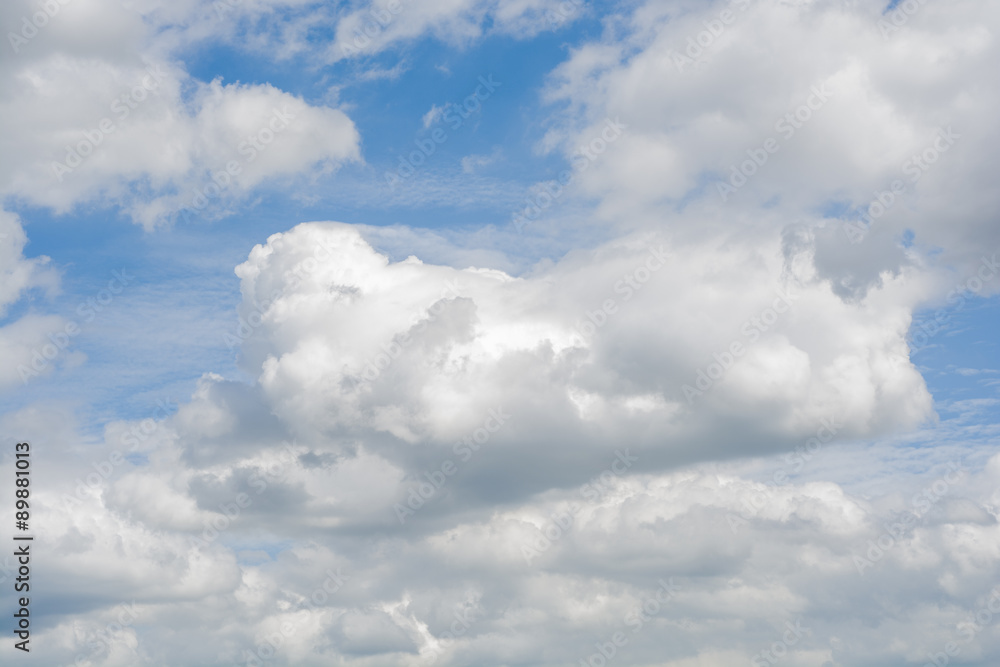 The background is a beautiful sunny sky White Cloud is very clear