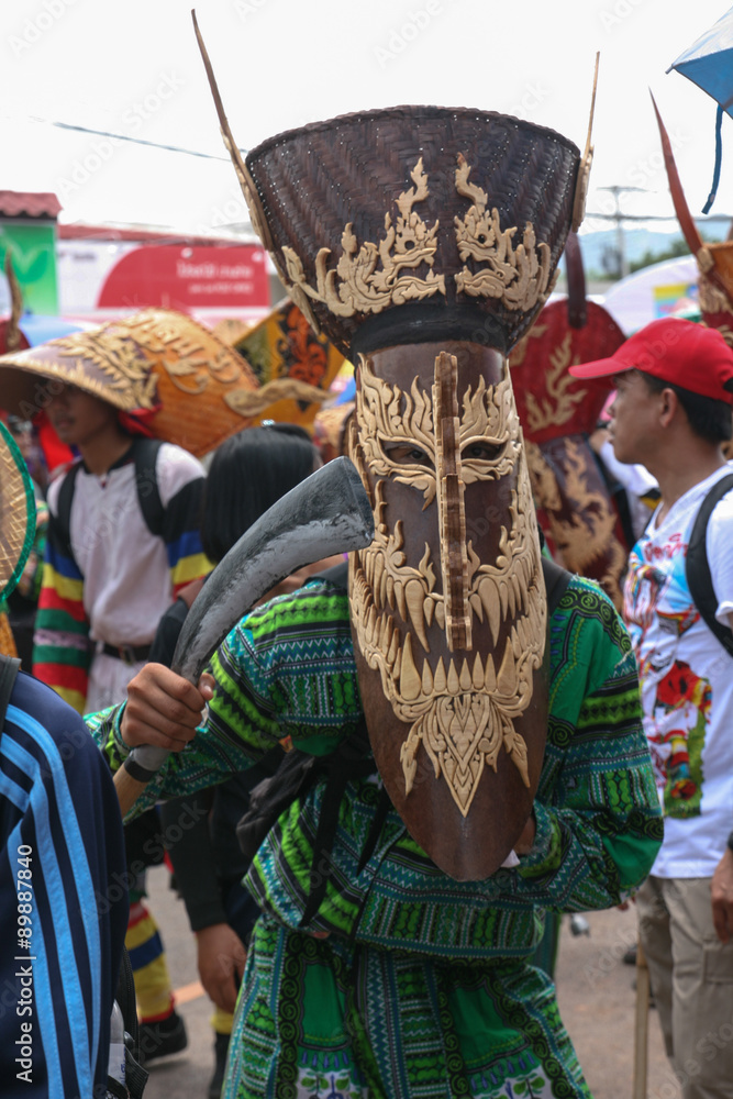 Obraz premium spirit and wear a mask