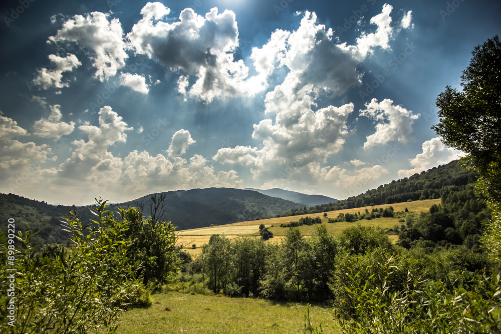 Obraz premium An incredible panorama from the Bieszczadys mountains.