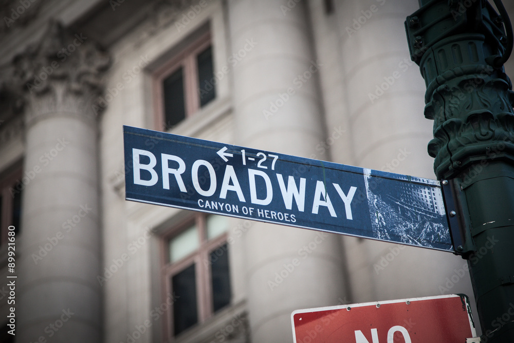 Obraz premium Broadway street sign in Manhattan New York