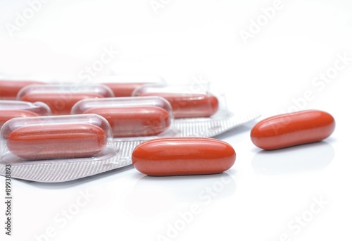 Принти на полотні Echinacea pills isolated on white background