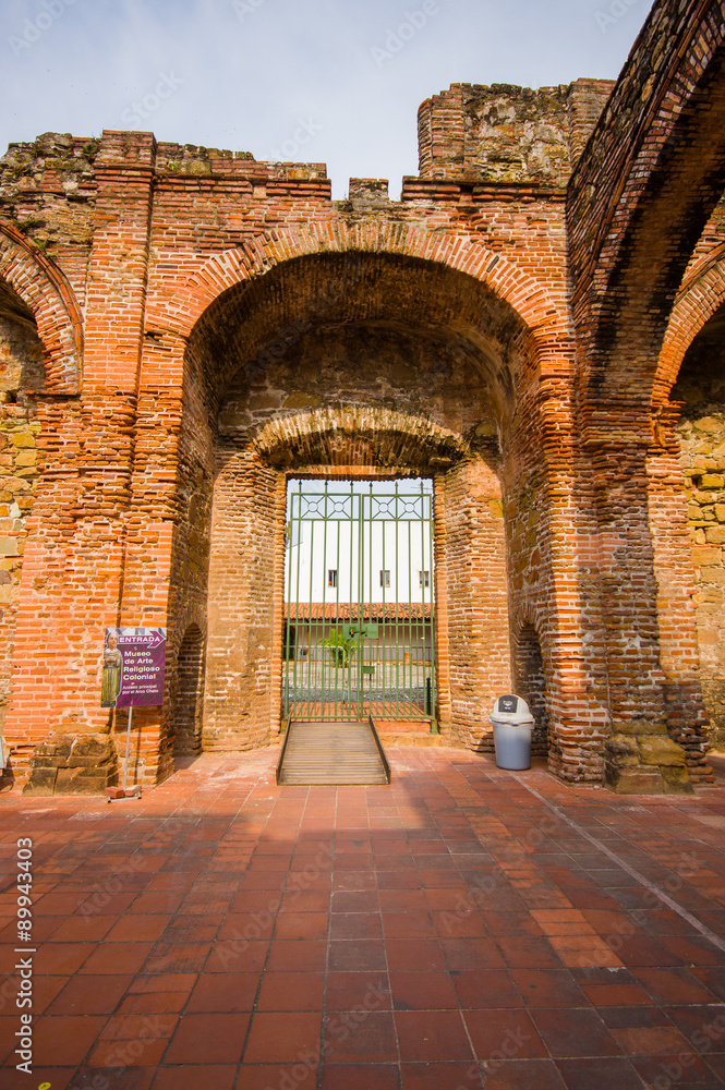 Fototapeta premium Arco Chato in historic old town in Panama city