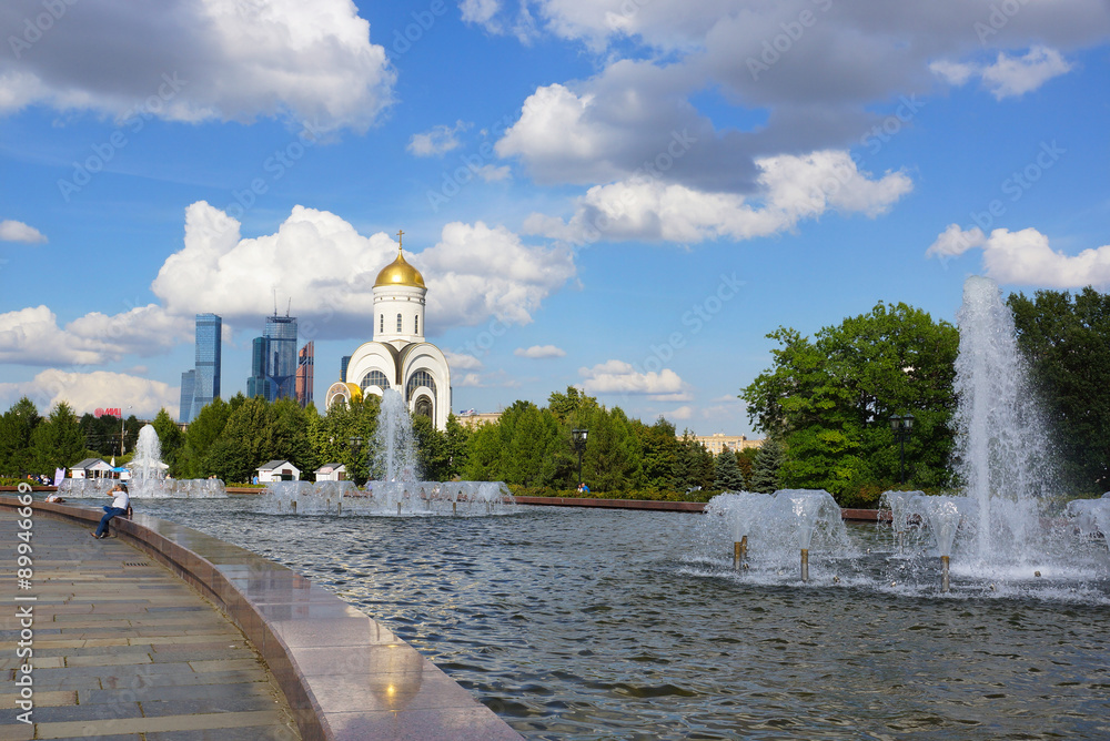 Рождественский вертеп у храма