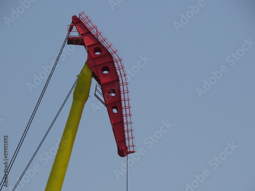 Fototapeta Naklejka Na Ścianę i Meble -  Boom crane against the sky