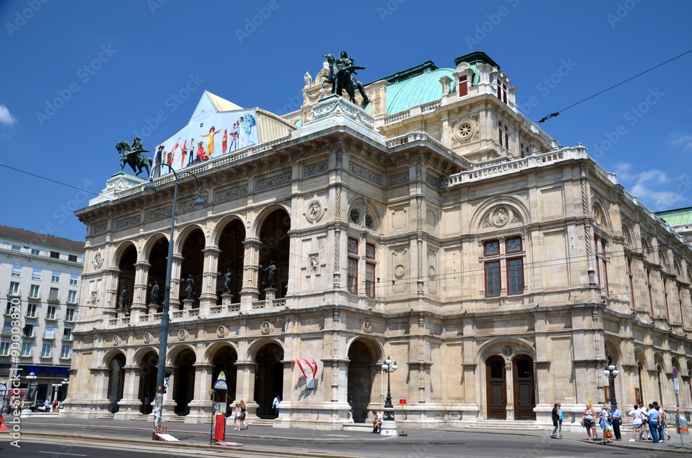 Vienna 's State Opera House, Austria
