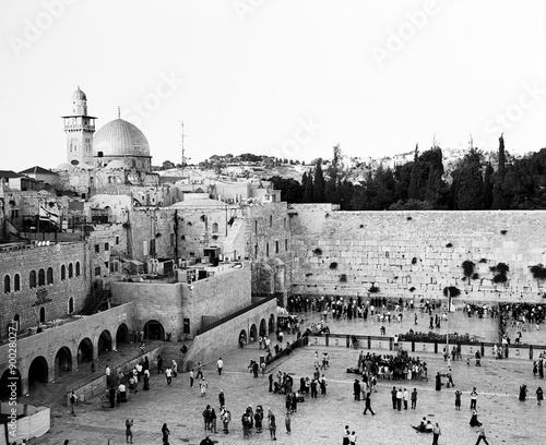 Western Wall On Shabbat