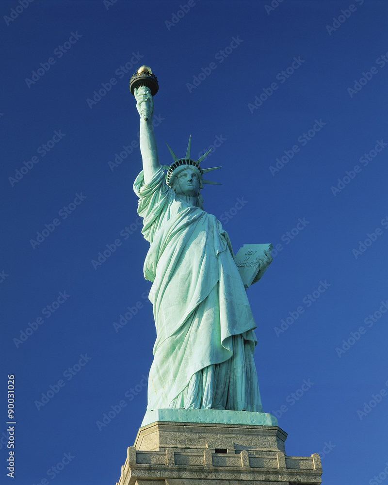 Fototapeta premium Statue of Liberty, full length