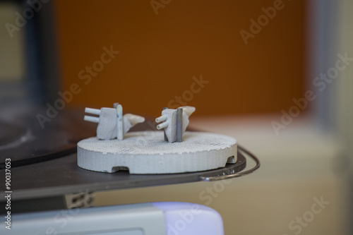 oven and press for dental prostheses photo