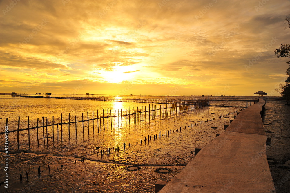 Obraz premium Seaside Landscape at Sunrise