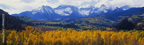 Sneffels Mountain range in autumn photo
