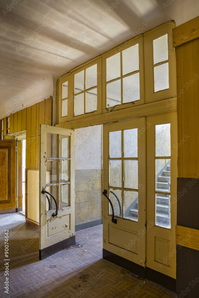 Obraz premium Schwingtuer