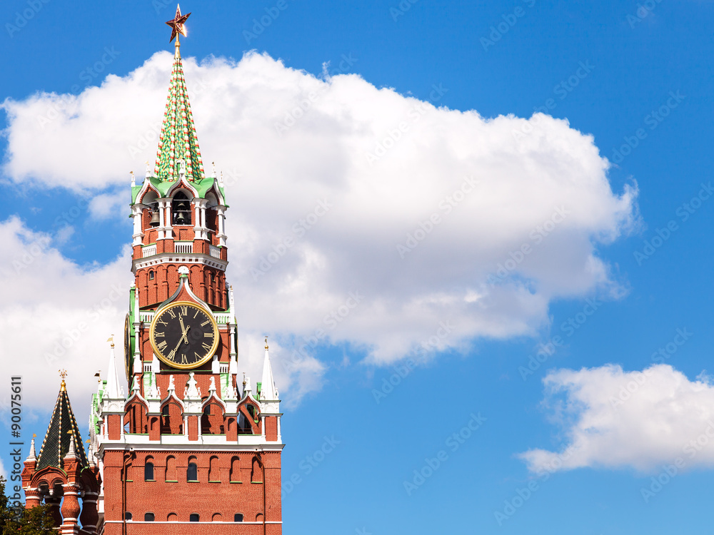 clock tower of Moscow Kremlin and white cloud
