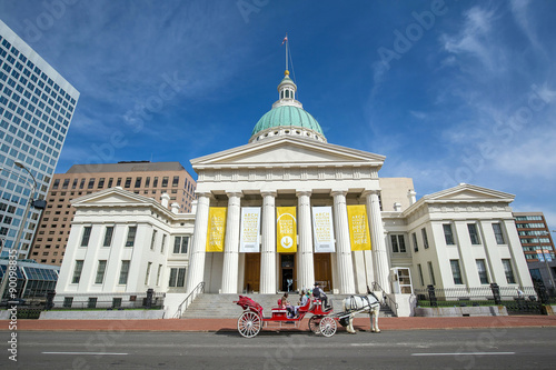 St. Louis downtown with Old Courthouse