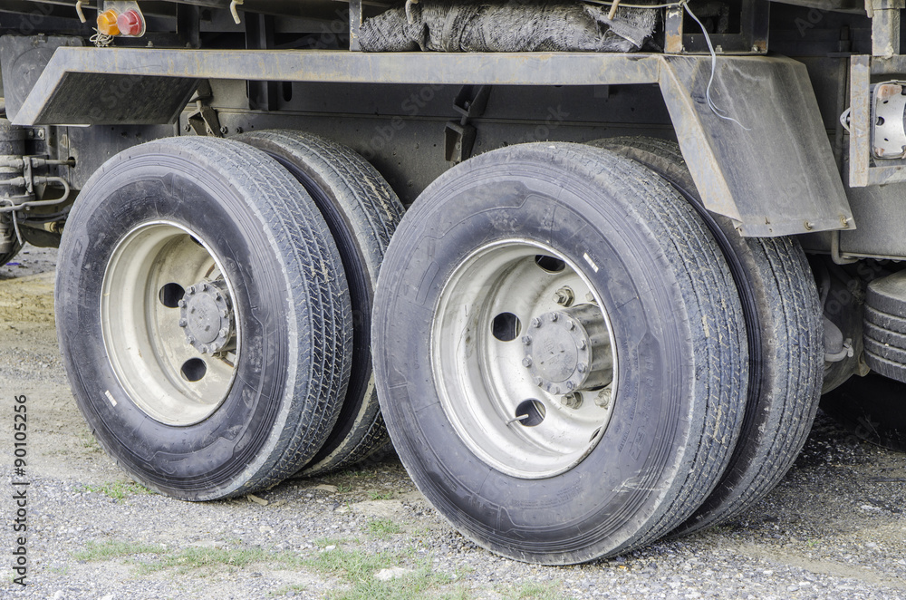 Wheeled Truck Wheeled Truck