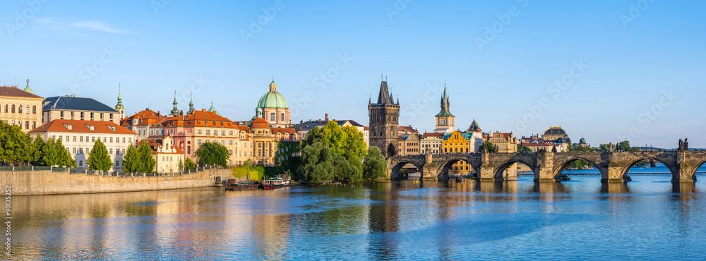 Fototapeta premium Panorama na panoramę Pragi, Republika Czeska