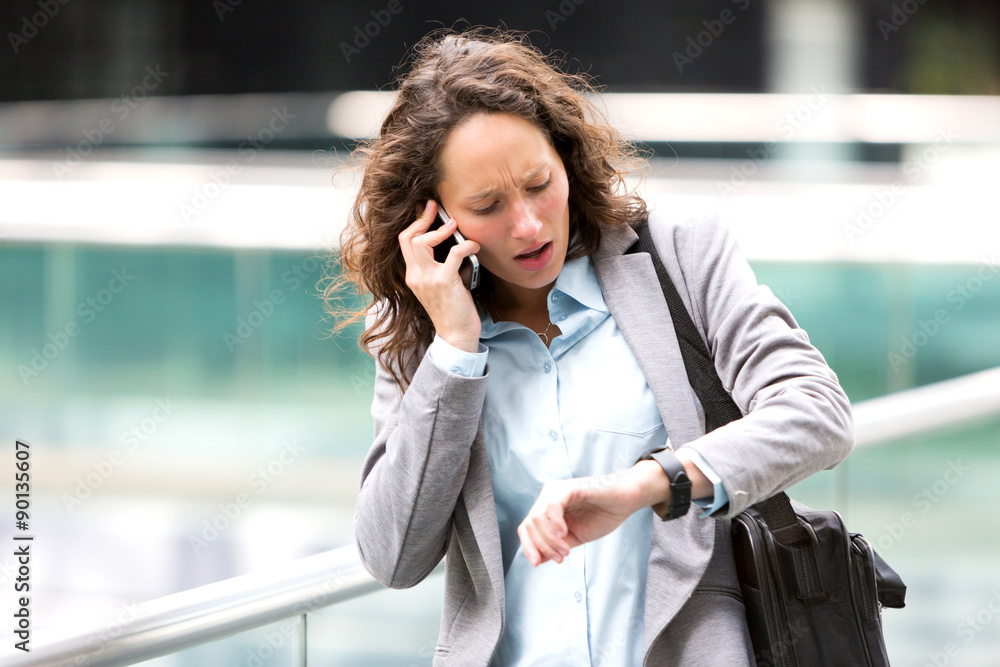 Young attractive woman being late to a rendez-vous