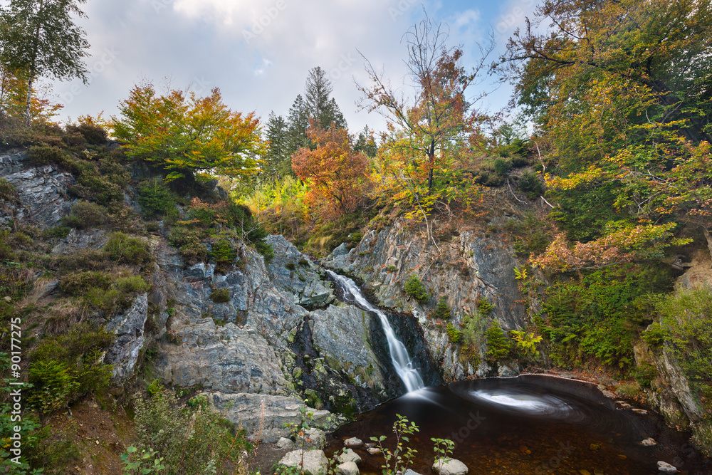 Fototapeta premium Bayehon Waterfall Long Exposure, Belgium
