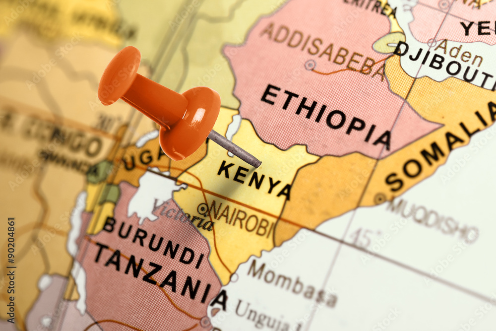Fototapeta premium Lokalizacja Kenii. Czerwona szpilka na mapie.
