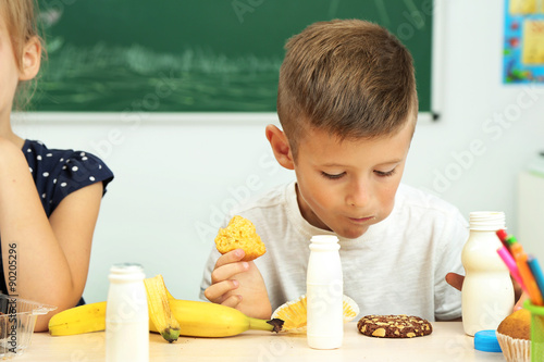 Cute children at lunch time...
