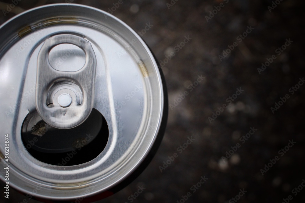 Aluminum can with hand