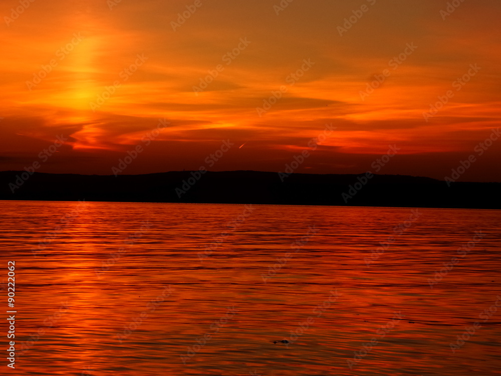 Obraz premium Sunset lake background summer