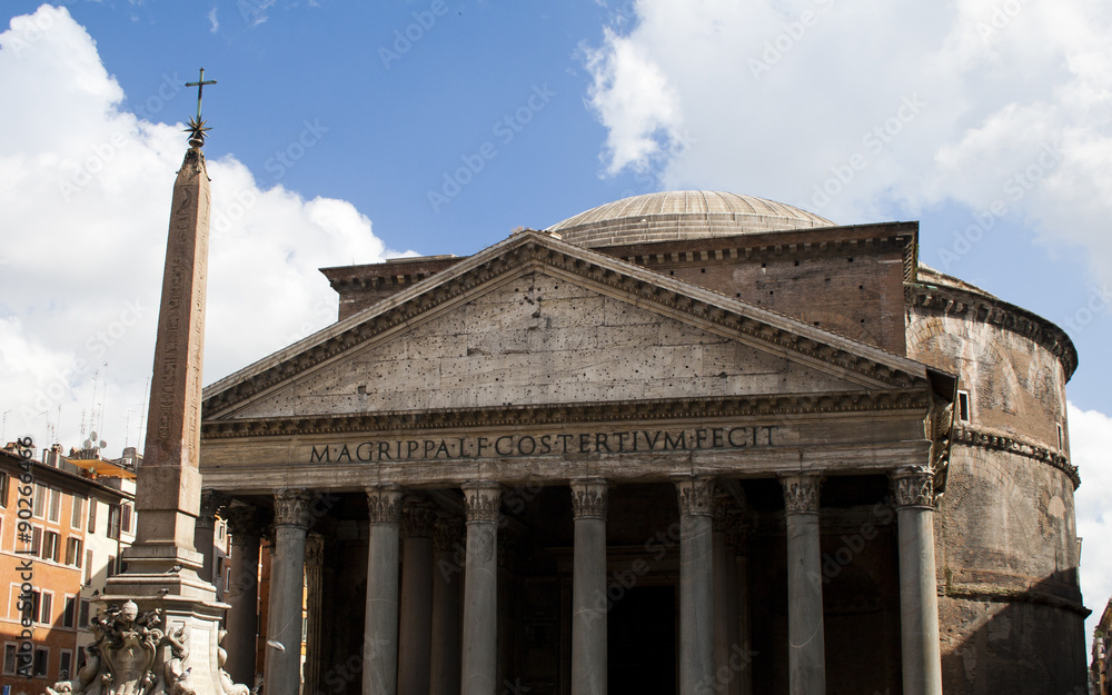 Fototapeta premium Patheon in Rome, Italy