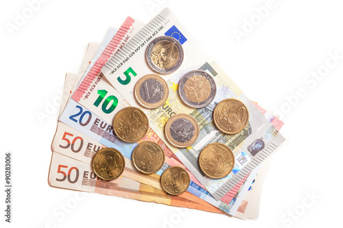143 Euro, Betrag, der Asylbewerbern monatlich ausgezahlt wird