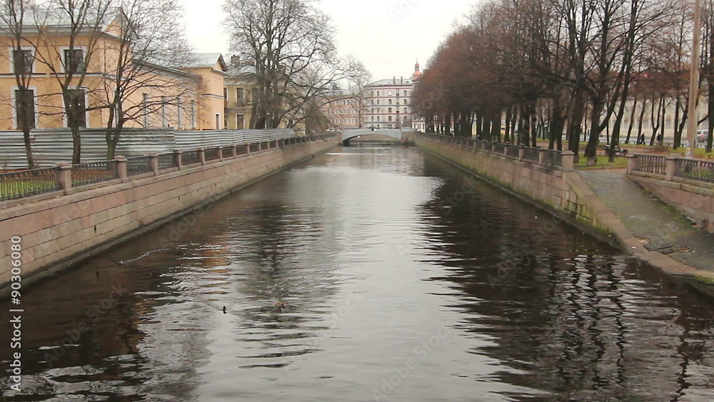 Griboedov Canal in Autumn, St Petersburg, Russia
Griboedov Canal in Autumn, St Petersburg, Russia