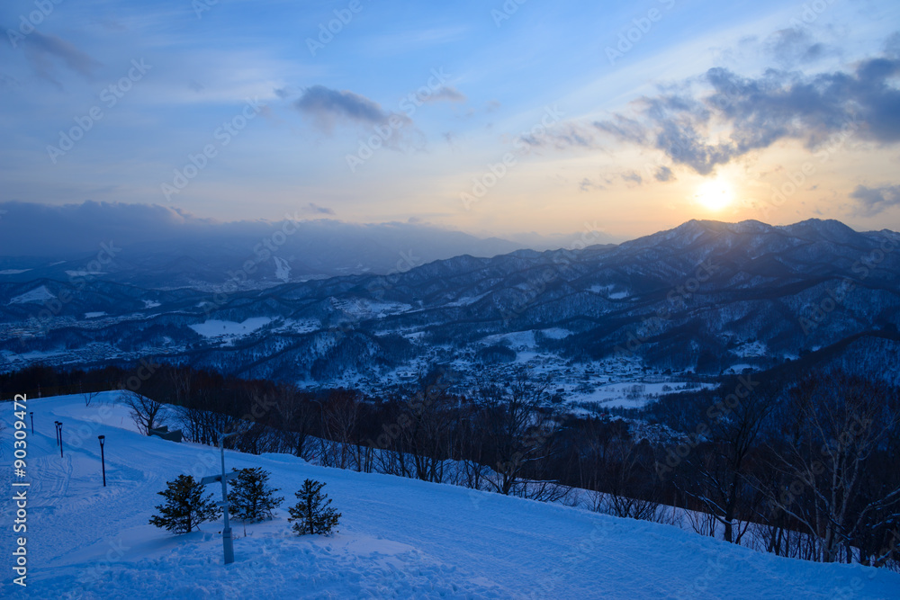Fototapeta premium Sunset, view from Observatory of Mt.Moiwa