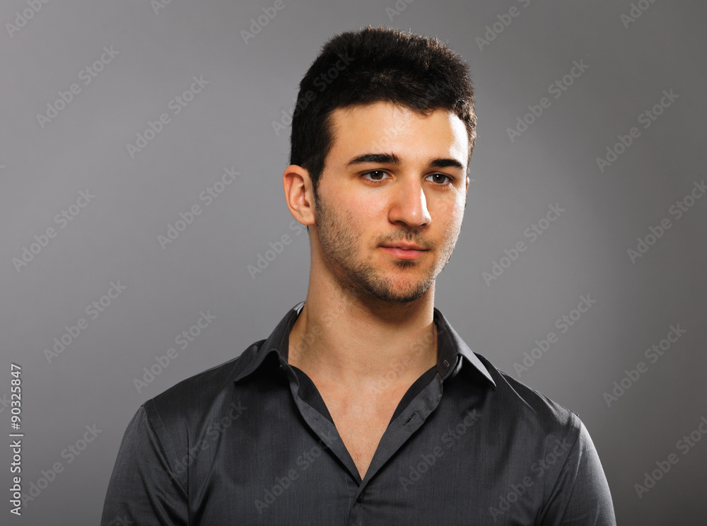 Obraz premium Young businessman portrait