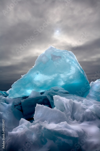 Lake Ice Bergs
