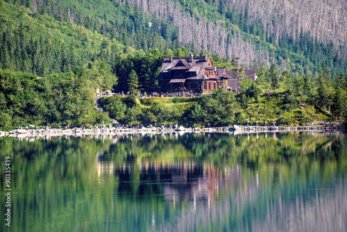 Obraz na płótnie Morskie Oko - Shelter in Tatra Mountains w salonie